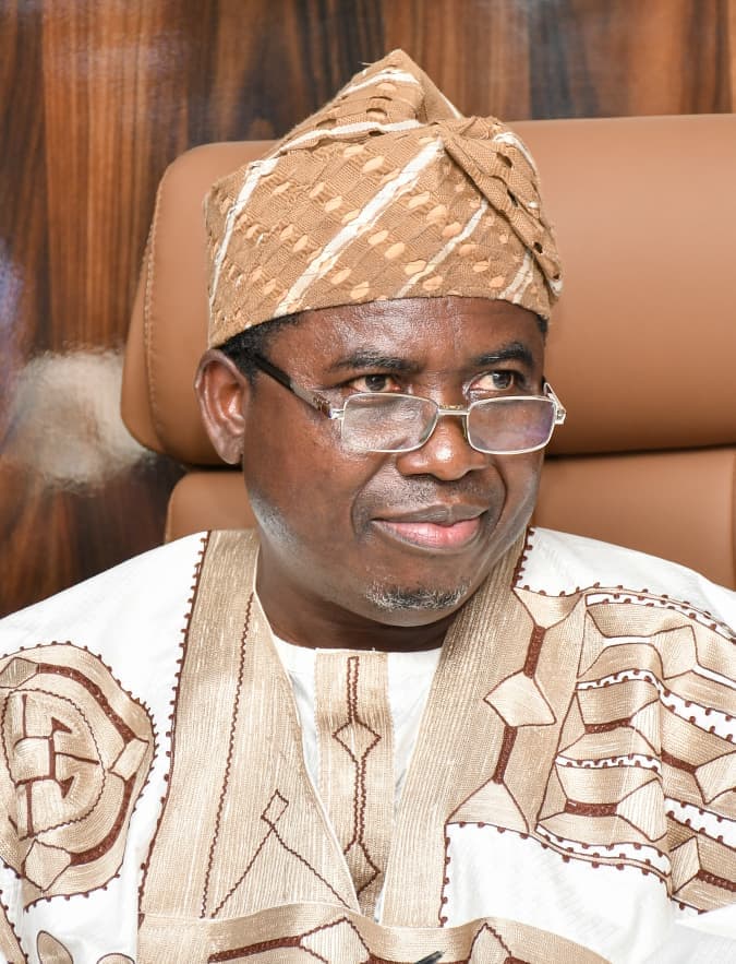 Nigeria's INEC Chairman Under Fire: Religious Tensions Flare Over 2020 "Genocide" Report