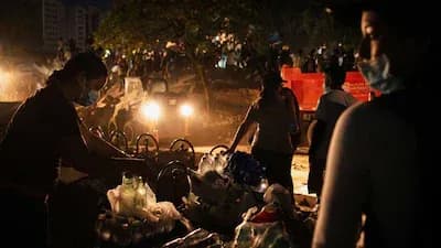 A magnitude 7.4 earthquake killed at least 132 people and injured 570 in western Colombia on Monday.
