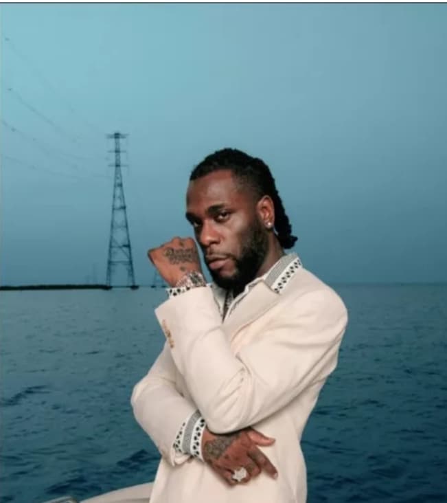 Burna Boy Donates $100,000 to Support Prison Inmates and Hospital Patients Across Nigeria