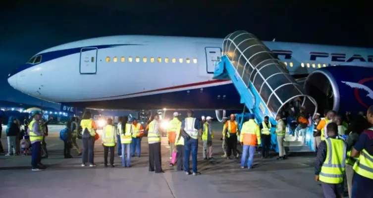 Air Peace Completes Five-Flight Evacuation, Brings 1,393 Nigerians Home From South Africa