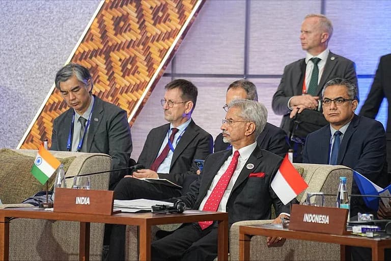 Jaishankar tells ASEAN forum terror acts "will have consequences," backs binding South China Sea code